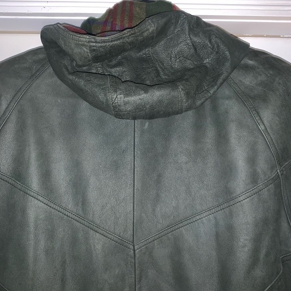 IOU Leather Collection Genuine Leather Jacket - Picture 5 of 9